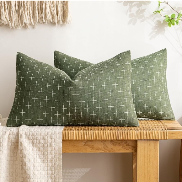 2 Pack Throw Pillow Covers Couch bed farmhouse decor lumbar pillow 20x12 green - Picture 2 of 5